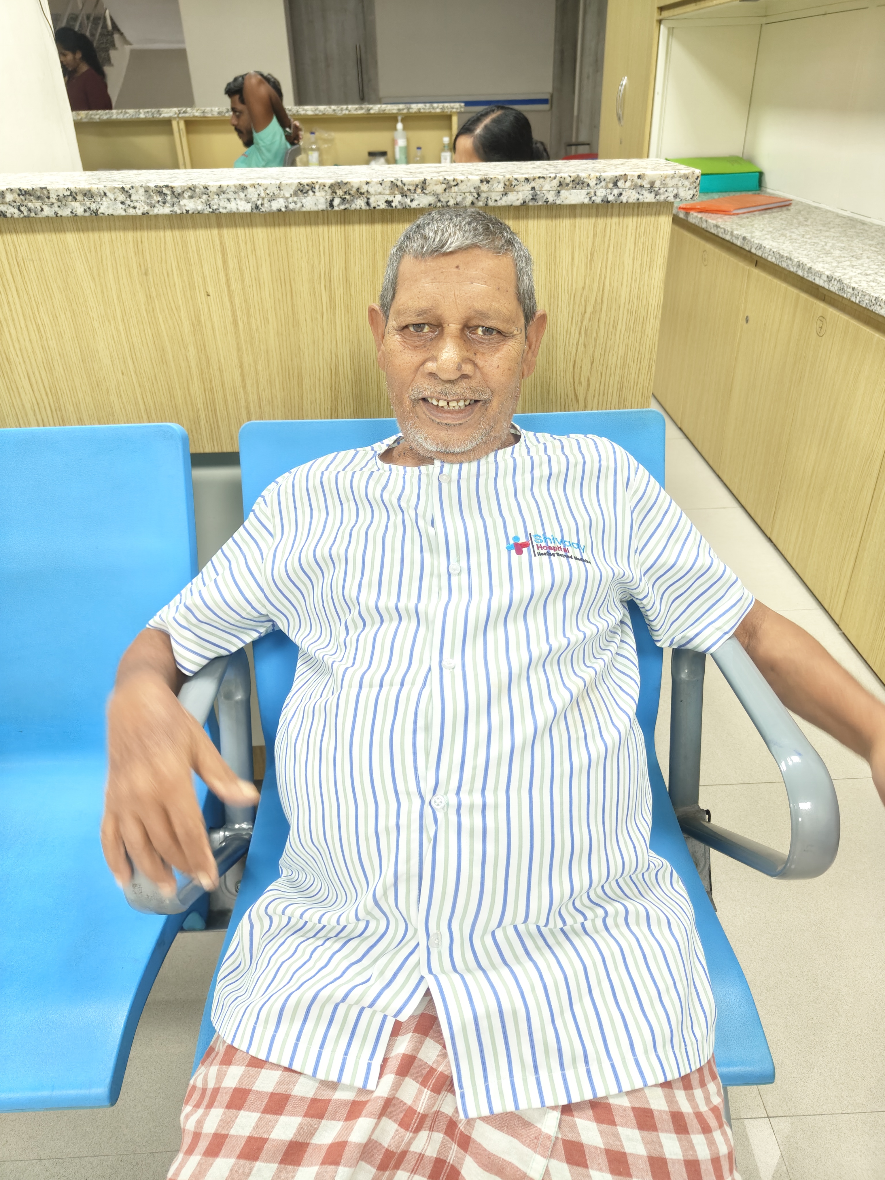 अब महानगर नहीं जाना पड़ेगा! कोरबा के शिवाय हॉस्पिटल में हुआ पहला हाईटेक घुटना प्रत्यारोपण, 70 साल के मरीज ने पाया दर्द से छुटकारा