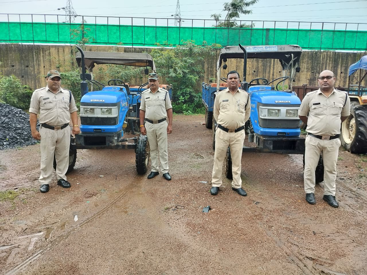 खनिज विभाग  की लगातार कार्यवाही से खनिज माफियाओं में मचा हड़कंप